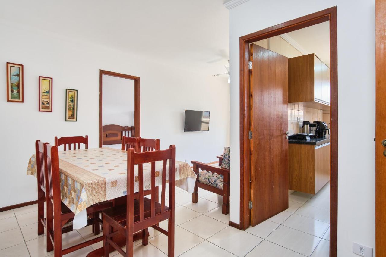 Apartamento A 100 Metros Da Praia, Bem Localizado, Com Ar Condicionado E Wi-Fi - 14 - Edificio Lenamar II Ubatuba Kültér fotó